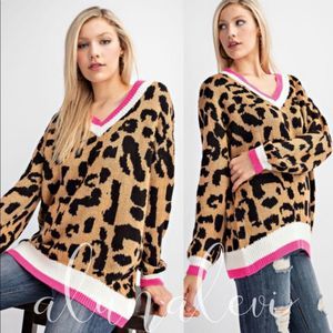 ALUNA LEVI LEOPARD OVERSIZED SWEATER WITH HOT PINK TRIM